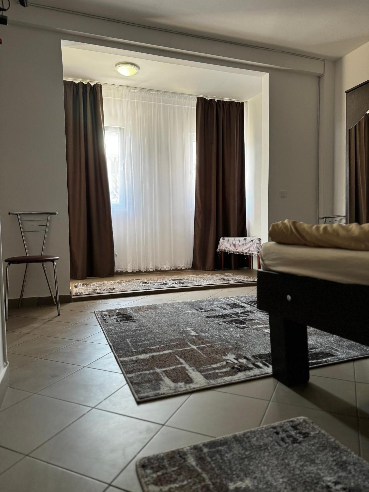 Мотель Ріта Beregovo Exterior foto
